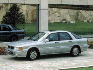 Mitsubishi Galant Hatchback